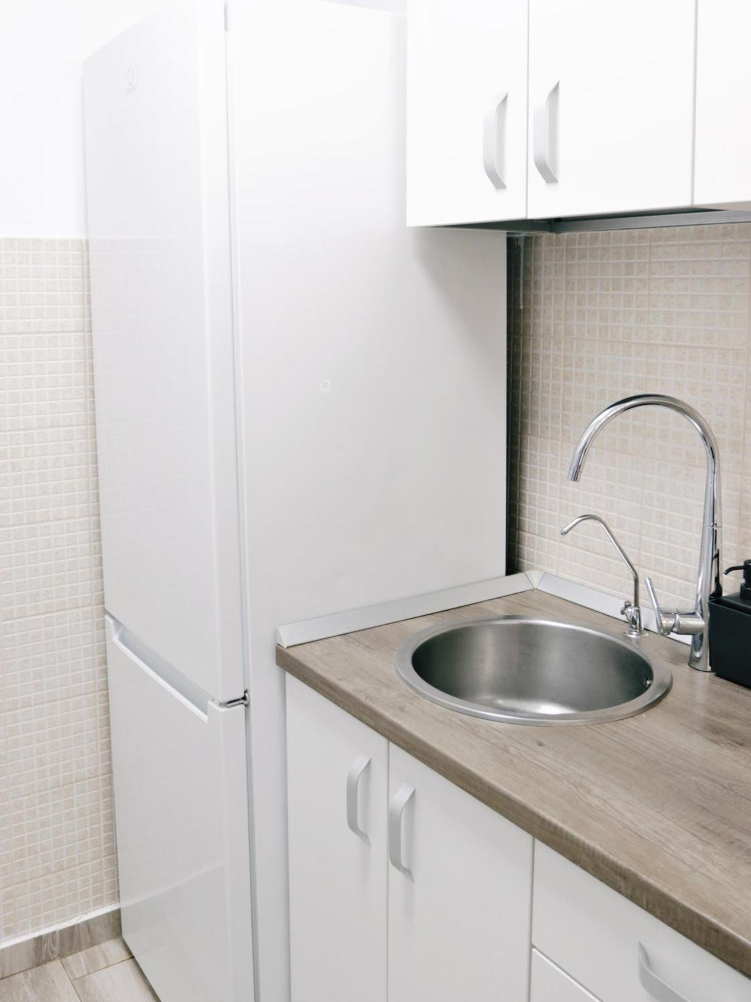 City Base I 2 Bedroom Apt Victoriei Boekarest Buitenkant foto